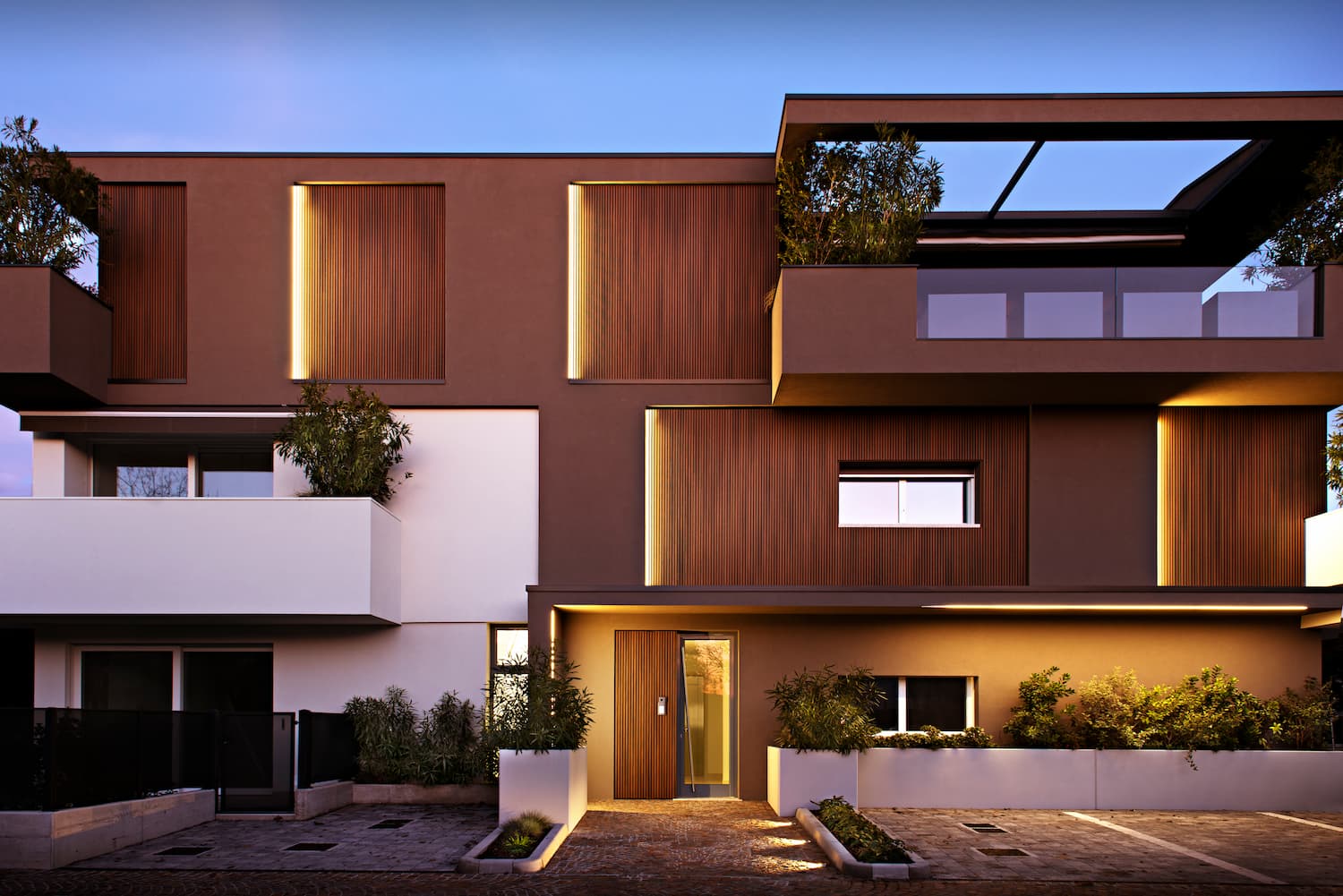 ULTRASHIELD TWIX CLASSIC COLORE ANTIQUE DIM. 25X197X3000 MM