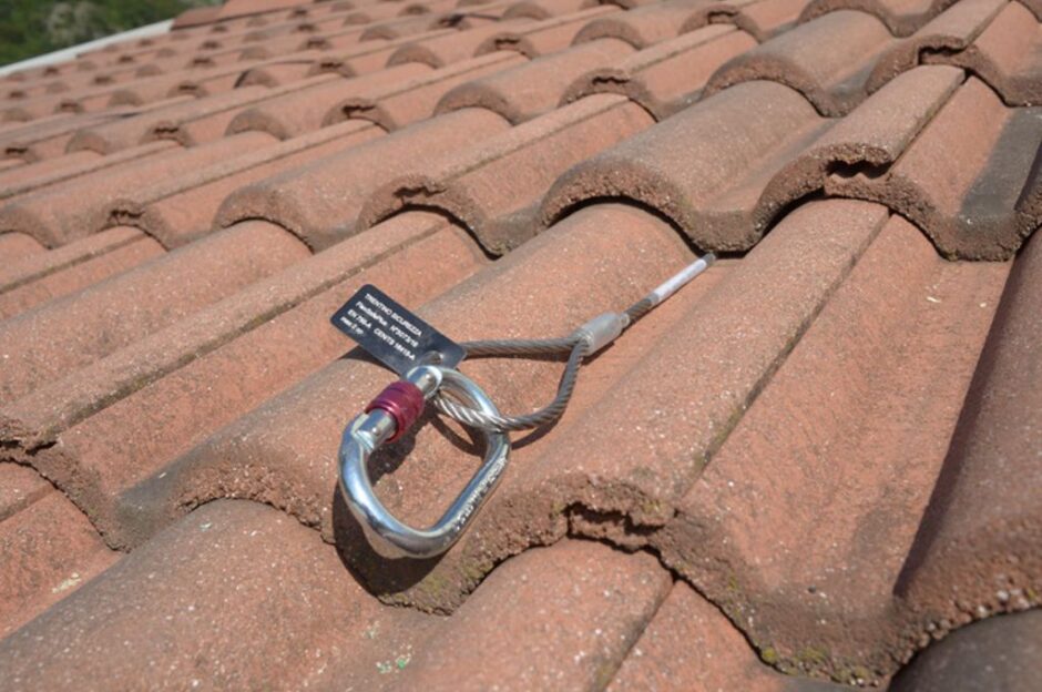 linea vita punto di ancoraggio